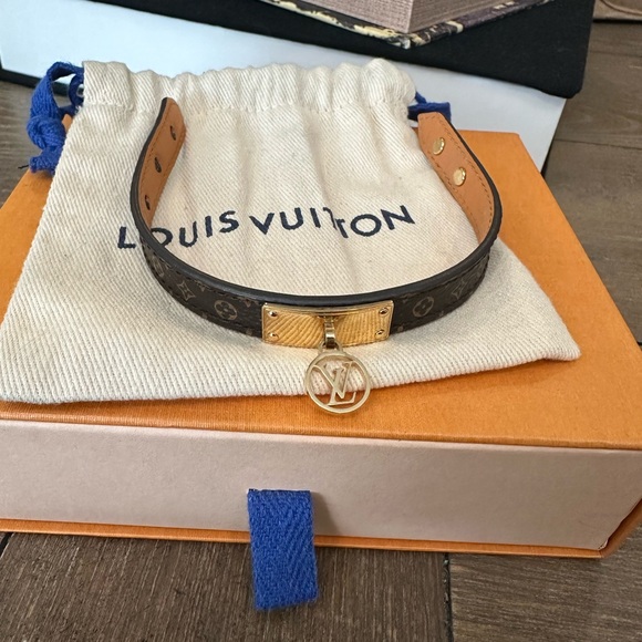 Louis Vuitton Jewelry - Louis Vuitton Leather Bracelet Logo Statement Piece